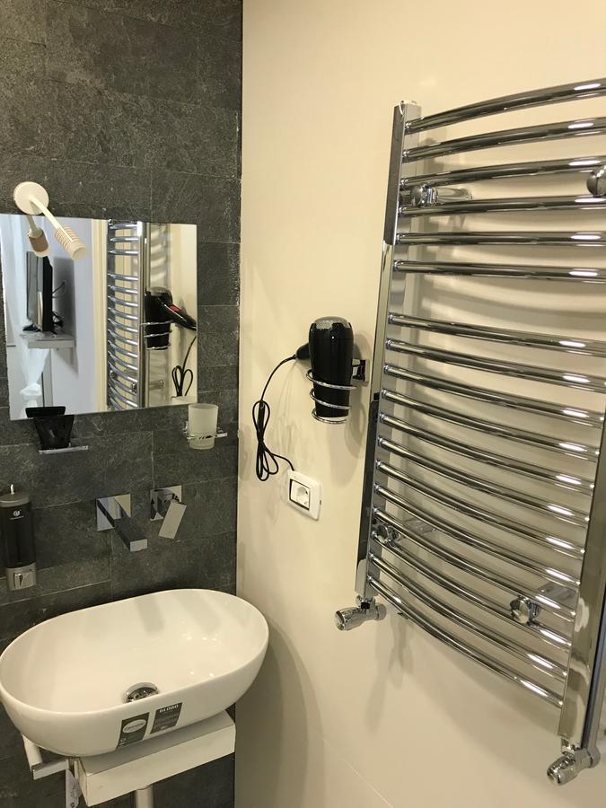 נאפולי Terrazza Aragon Room And Spa מראה חיצוני תמונה