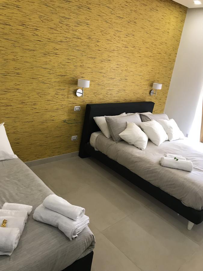 נאפולי Terrazza Aragon Room And Spa מראה חיצוני תמונה
